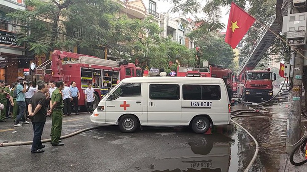 Phó Thủ tướng yêu cầu điều tra vụ cháy quán bar khiến 3 người tử vong - Ảnh 3.