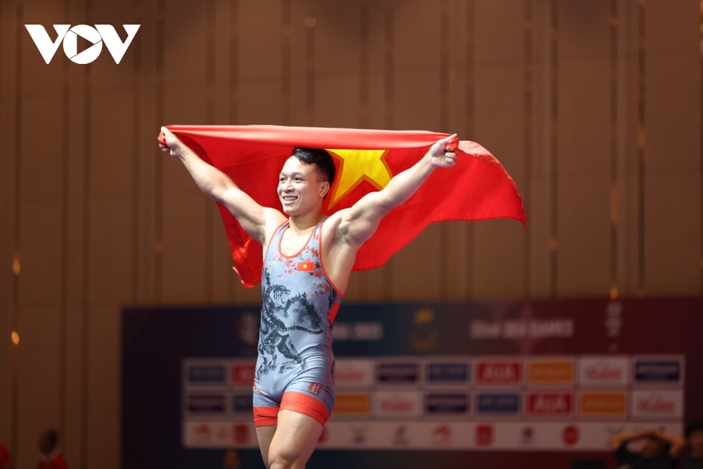 TRỰC TIẾP SEA Games 32 ngày 16/5: Thể thao Việt Nam vượt mốc 130 HCV - Ảnh 1.