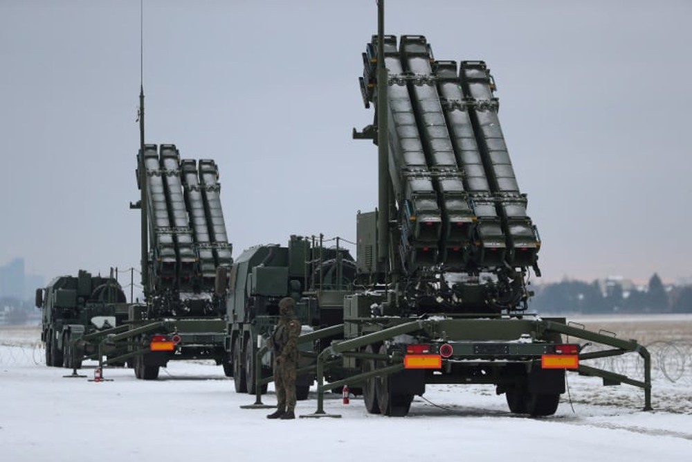 Hệ thống Patriot của Mỹ bị tên lửa Kinzhal phá hỏng ở Ukraine trị giá bao nhiêu? - Ảnh 3.