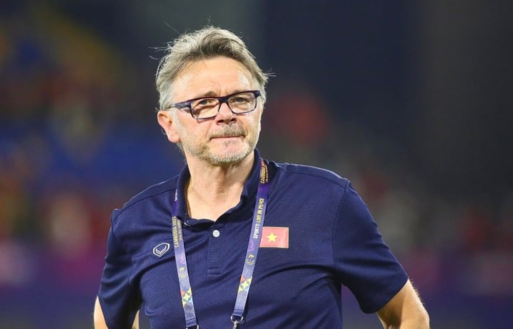 Thực hư HLV Troussier không được thưởng sau SEA Games 32 - Ảnh 1.