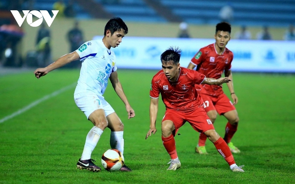 Nhận định vòng 8 V-League 2023: Tâm điểm ở ‘’chảo lửa’’ Thiên Trường - Ảnh 1.