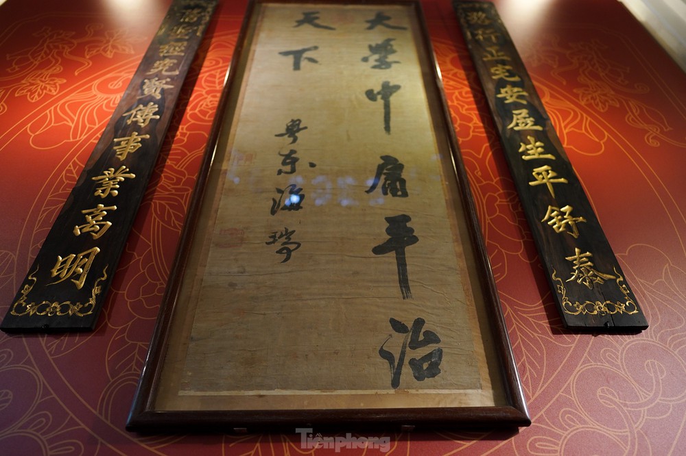 Chiêm ngưỡng những tác phẩm điêu khắc gỗ triều Nguyễn - Ảnh 6.