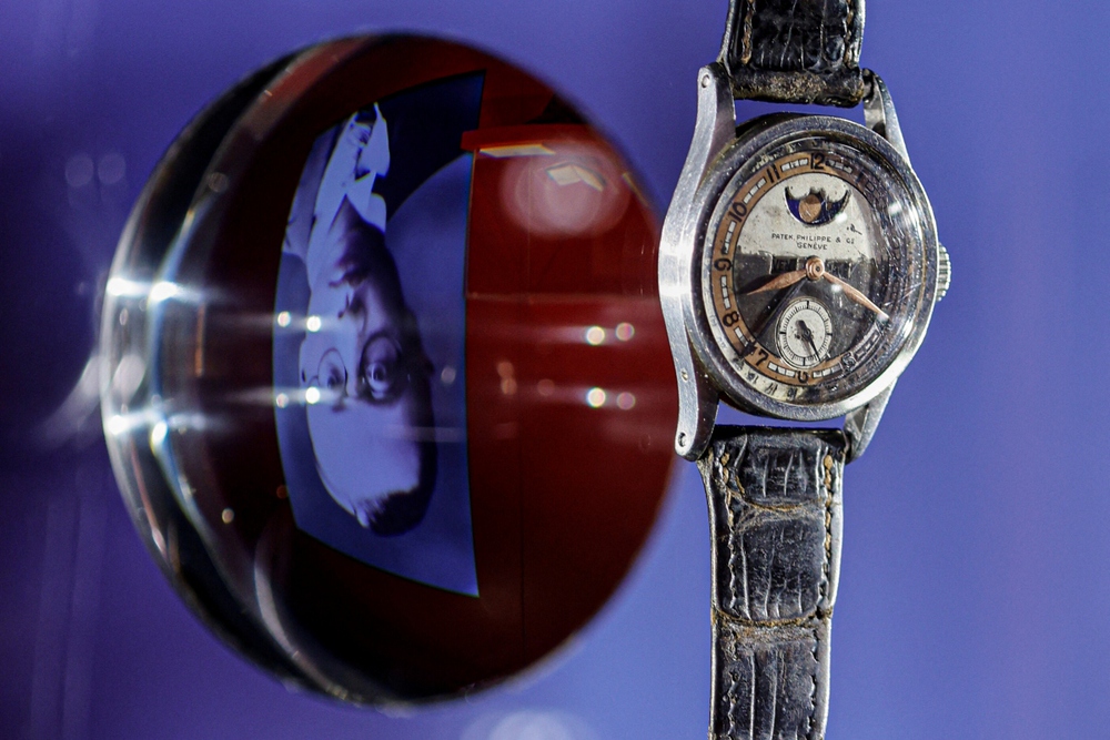 Đồng hồ Patek Philippe của Hoàng đế Phổ Nghi được bán đấu giá tới 3 triệu USD - Ảnh 1.
