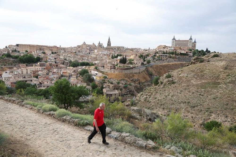 Hình ảnh đất tai nứt toác vì khô hạn ở Tây Ban Nha - Ảnh 8.