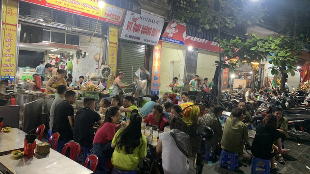 Giải mã món ăn kinh dị óc tần lư hương ở thành phố Nam Định - Ảnh 2.