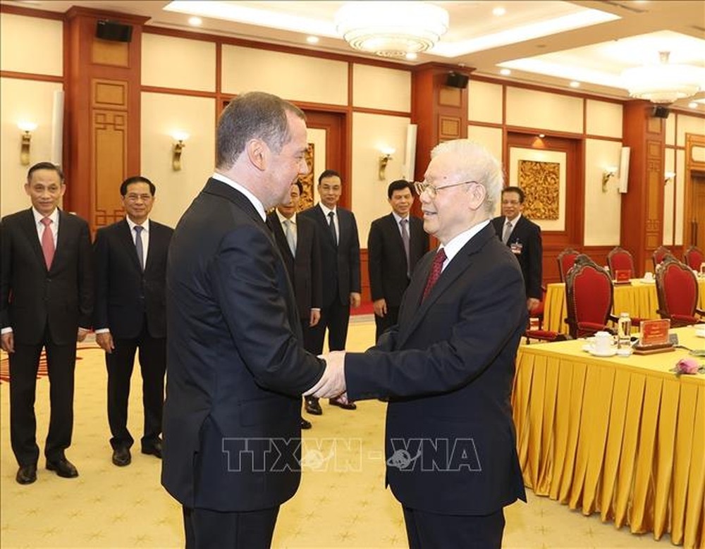 Tổng Bí thư Nguyễn Phú Trọng hội đàm với Chủ tịch Đảng Nước Nga Thống nhất Dmitry Medvedev - Ảnh 1.