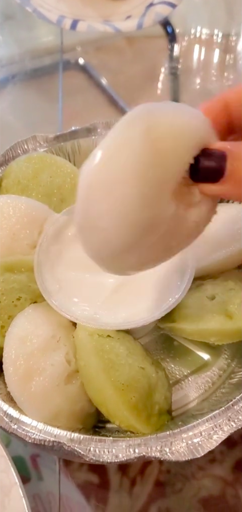 Bánh tằm bì, bánh đúc, bánh bò ‘đắt khách’ tại Mỹ