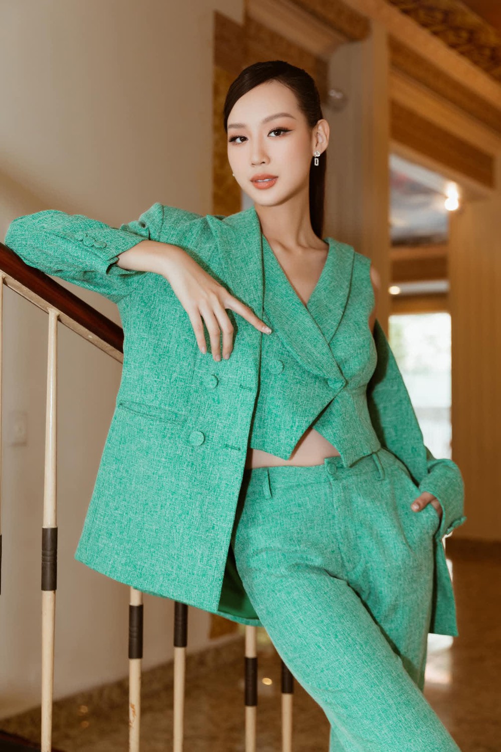 Biến động của Top 3 Miss World Vietnam trong chưa đầy 1 năm: Hoa hậu Mai Phương dính thị phi liên tục, bị Á hậu vượt mặt? - Ảnh 7.