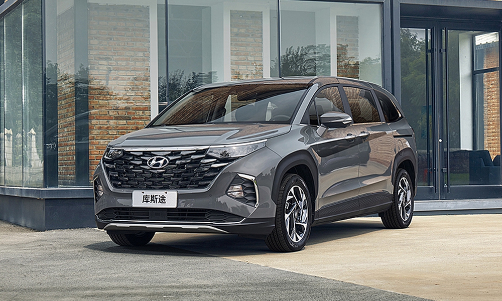 Hyundai Custo bất ngờ chạy thử tại Việt Nam, đối thủ cùng tầm Kia Carnival - Ảnh 2.