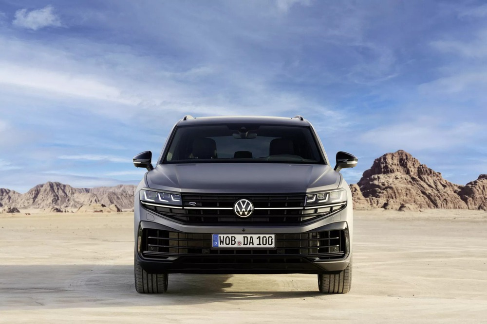 Volkswagen Touareg 2023 ra mắt: Giá khởi điểm quy đổi 1,75 tỷ đồng, tham vọng đấu X5 và GLE - Ảnh 4.