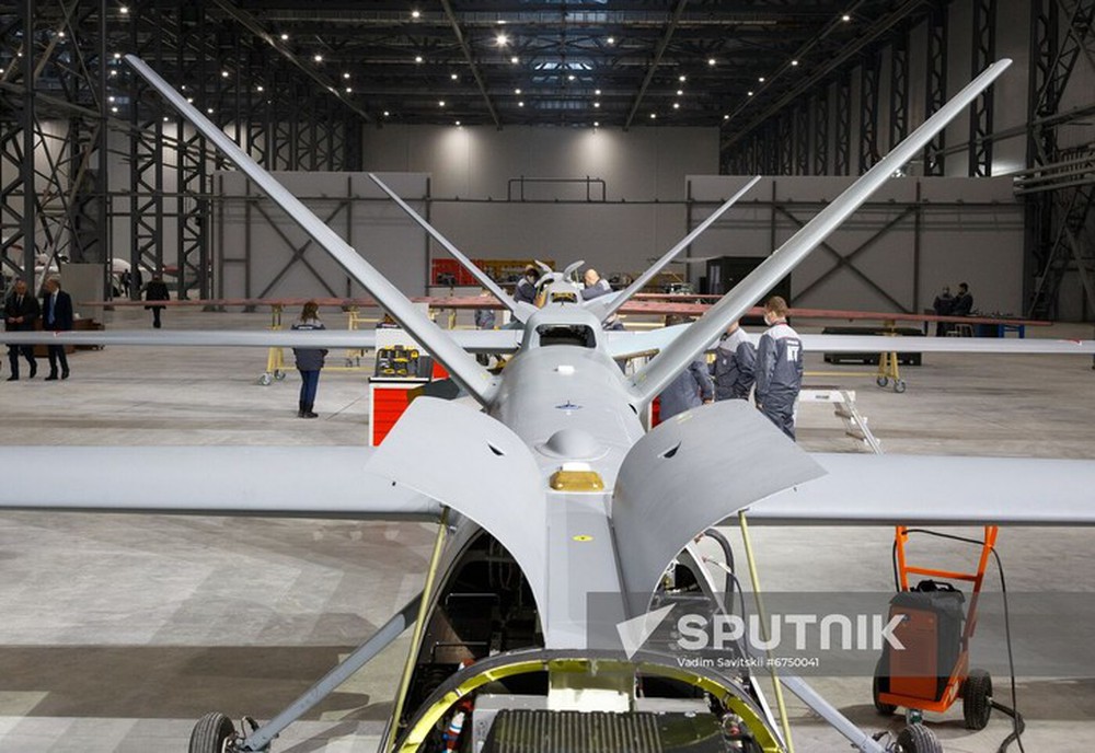 Nga âm thầm thử nghiệm UAV hai động cơ hạng nặng Sirius - Ảnh 1.