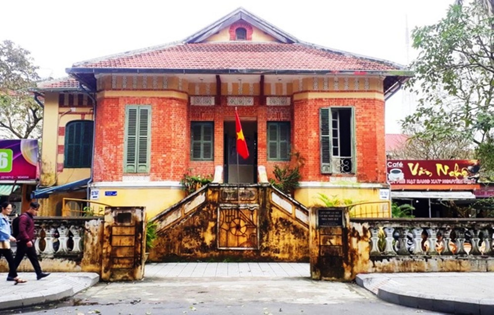 Sau dịch chuyển quốc tự tại Huế, ‘thần đèn’ Nguyễn Văn Cư tái xuất cứu nhà thờ bị lún - Ảnh 3.
