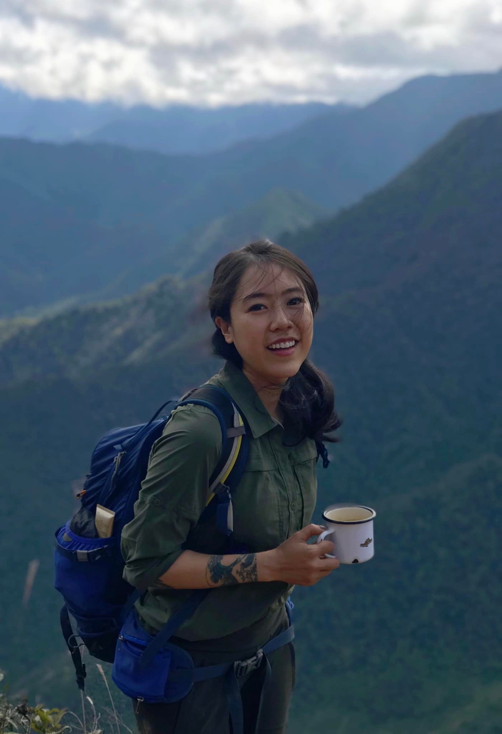 Cô gái “treo dây” ngủ trên vách đá ở Lạng Sơn: “Không ngờ có ngày mình được trải nghiệm điều này ngay tại Việt Nam”