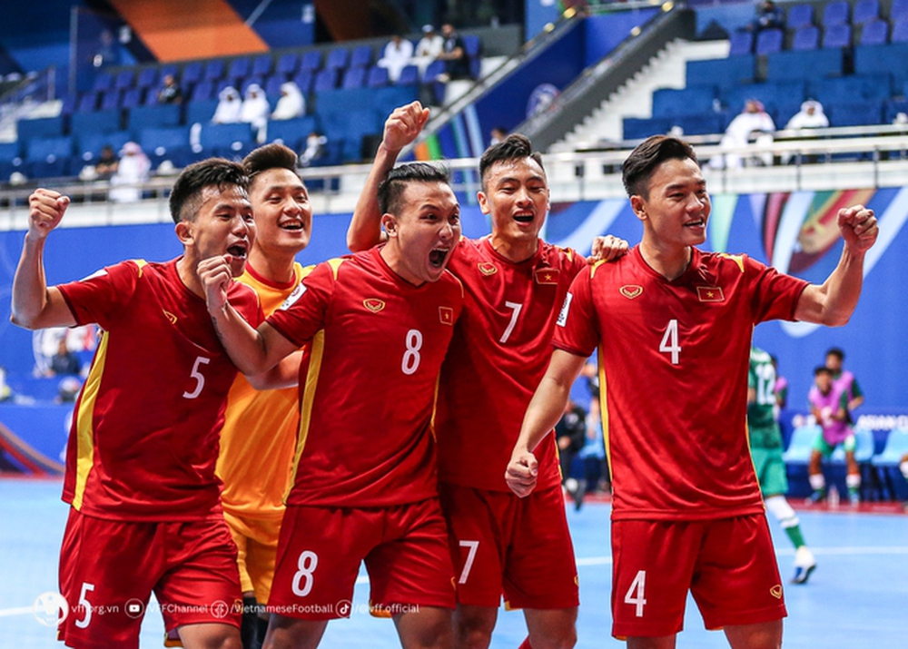 Tuyển futsal Việt Nam chốt danh sách đối đầu Argentina, Paraguay - Ảnh 1.