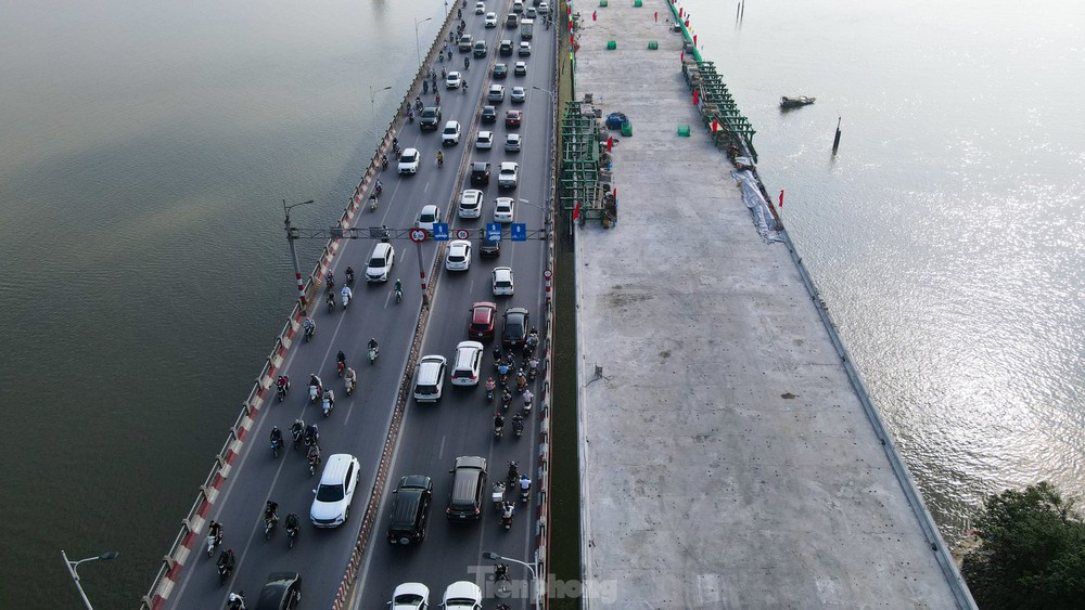 Toàn cảnh hợp long cầu Vĩnh Tuy 2 trị giá hơn 2.500 tỷ đồng ở Hà Nội - Ảnh 6.
