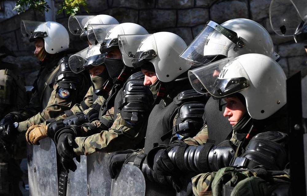 Đại sứ Nga dự đoán tình huống kiểu Maidan ở Belgrade - Ảnh 1.