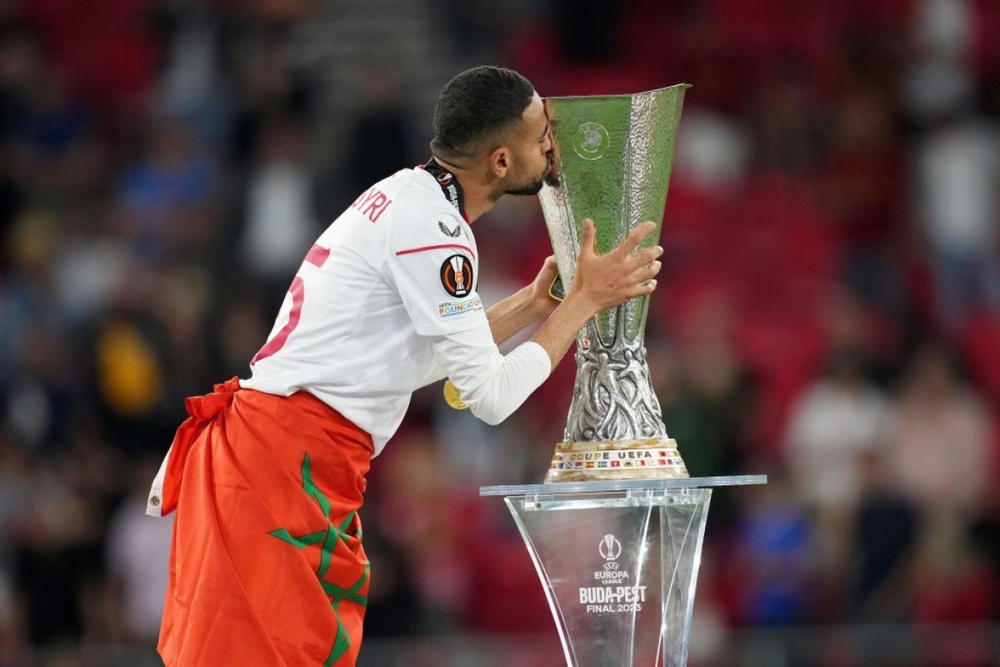 Khoảnh khắc Sevilla nâng cao chức vô địch Europa League lần thứ 7 trong lịch sử - Ảnh 11.