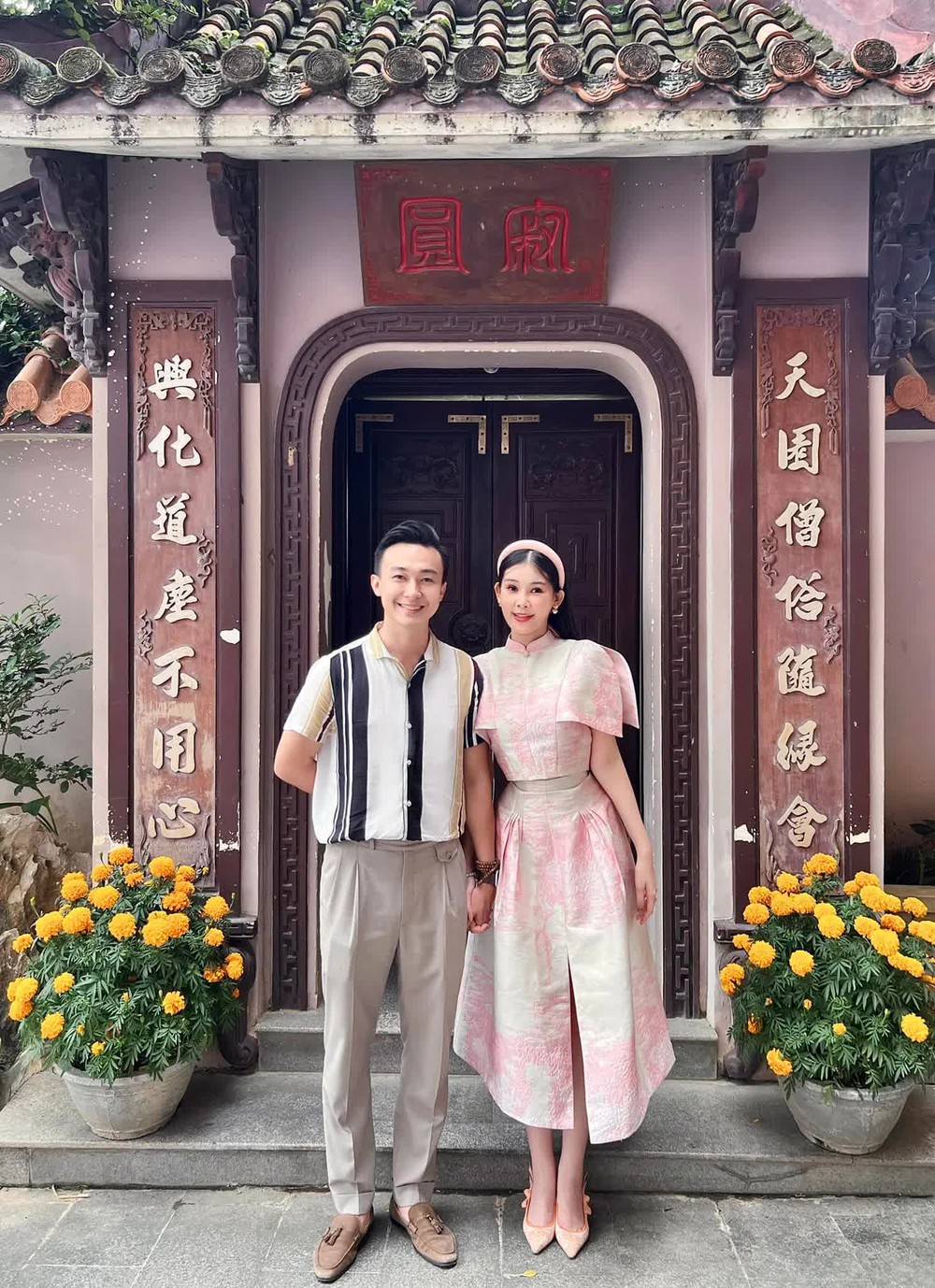 Cuộc sống hôn nhân hiện tại của MC Phan Tô Ny và Hoa hậu Lê Âu Ngân Anh: Cứ rảnh là giặt quần áo, dọn dẹp nhà phụ vợ - Ảnh 6.