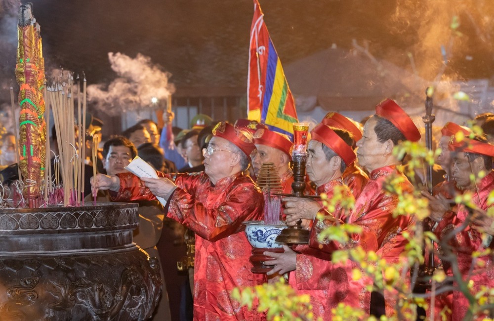 Khách Tây tò mò đi tìm điểm hình bàn cờ tướng trên bản đồ: Là nơi thu hút đông du khách bậc nhất ở Nam Định - Ảnh 4.