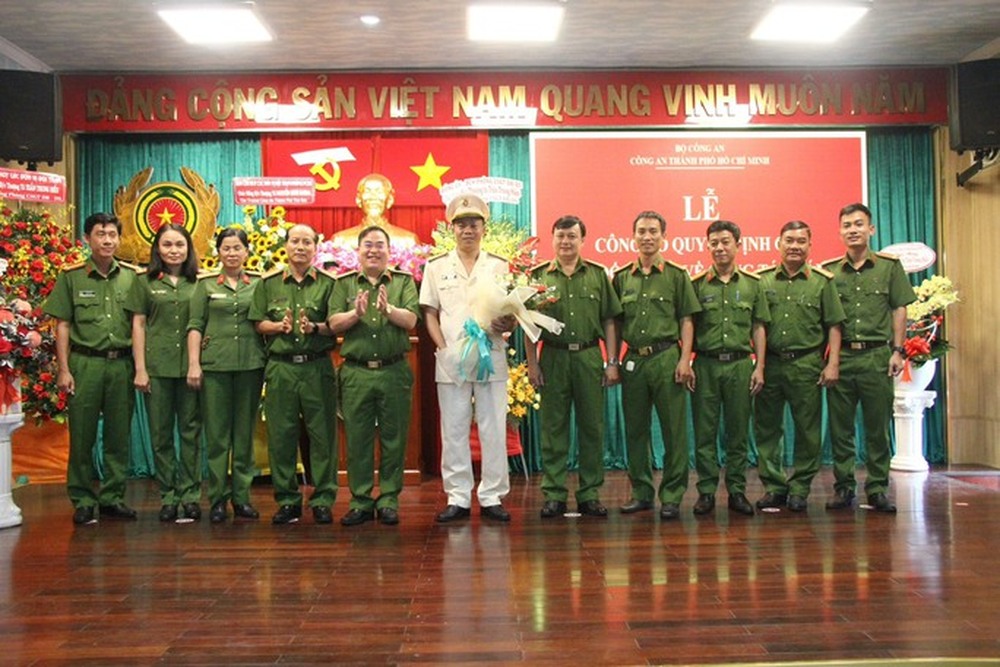 Thượng tá Trần Trung Hiếu làm Trưởng phòng CSGT Đường bộ - Đường sắt TP HCM - Ảnh 2.