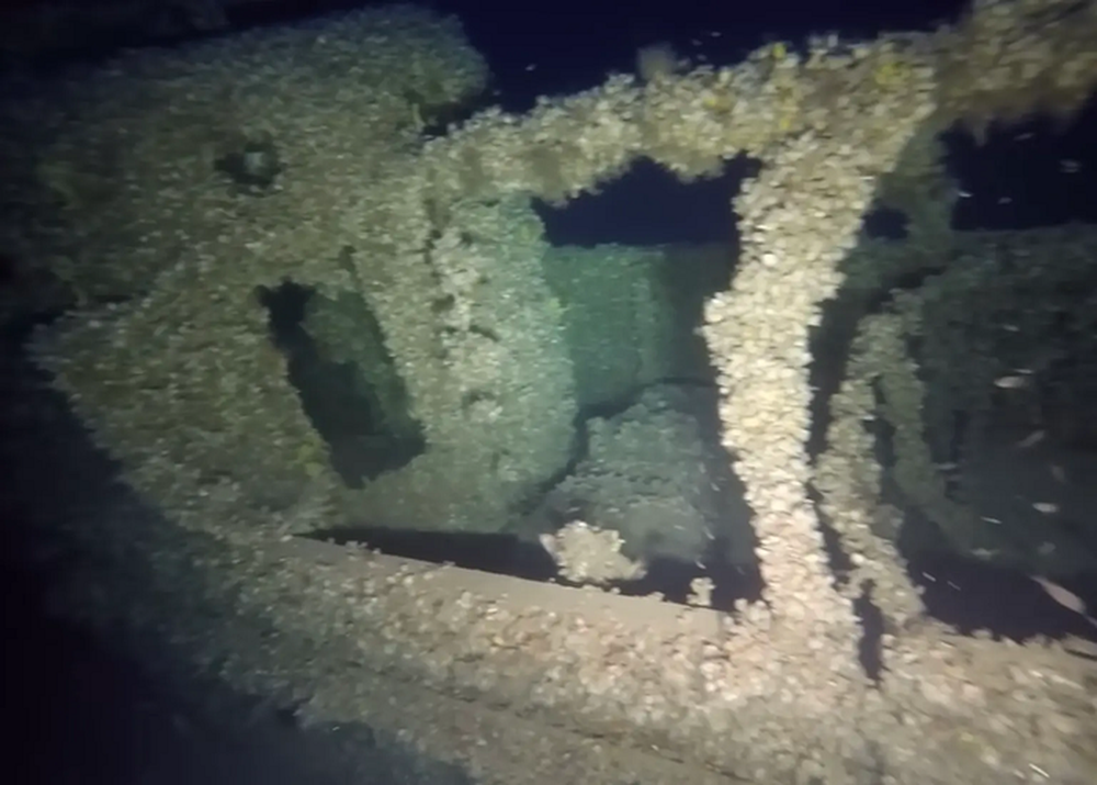 Chùm ảnh phát hiện xác tàu ngầm HMS Triumph sau 81 năm mất tích - Ảnh 1.