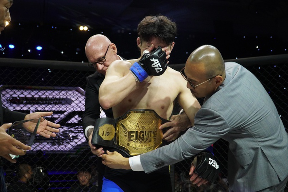 Robson Oliveira thắng knock-out đẳng cấp tại sự kiện MMA AFC 25 - Ảnh 10.