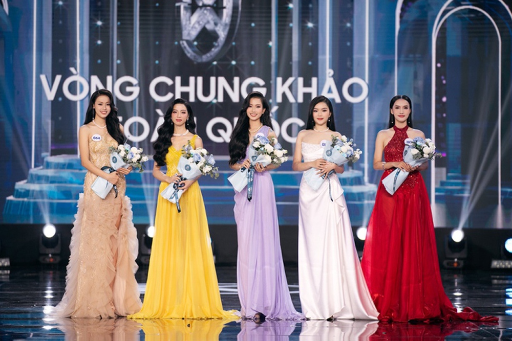 Thí sinh Miss World Vietnam 2023 nóng bỏng với bikini tại chung khảo - Ảnh 9.