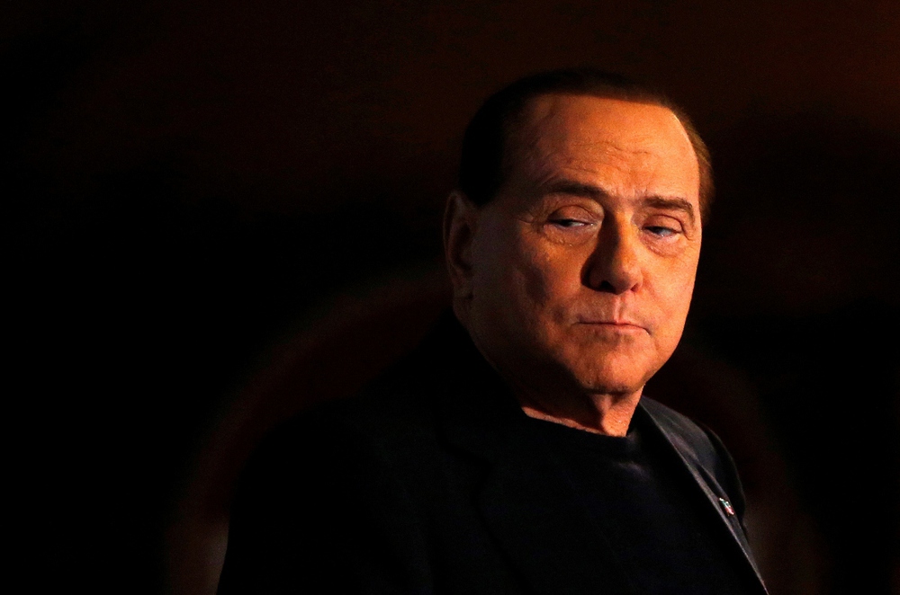 Cựu Thủ tướng Italy Silvio Berlusconi qua đời ở tuổi 86 - Ảnh 1.