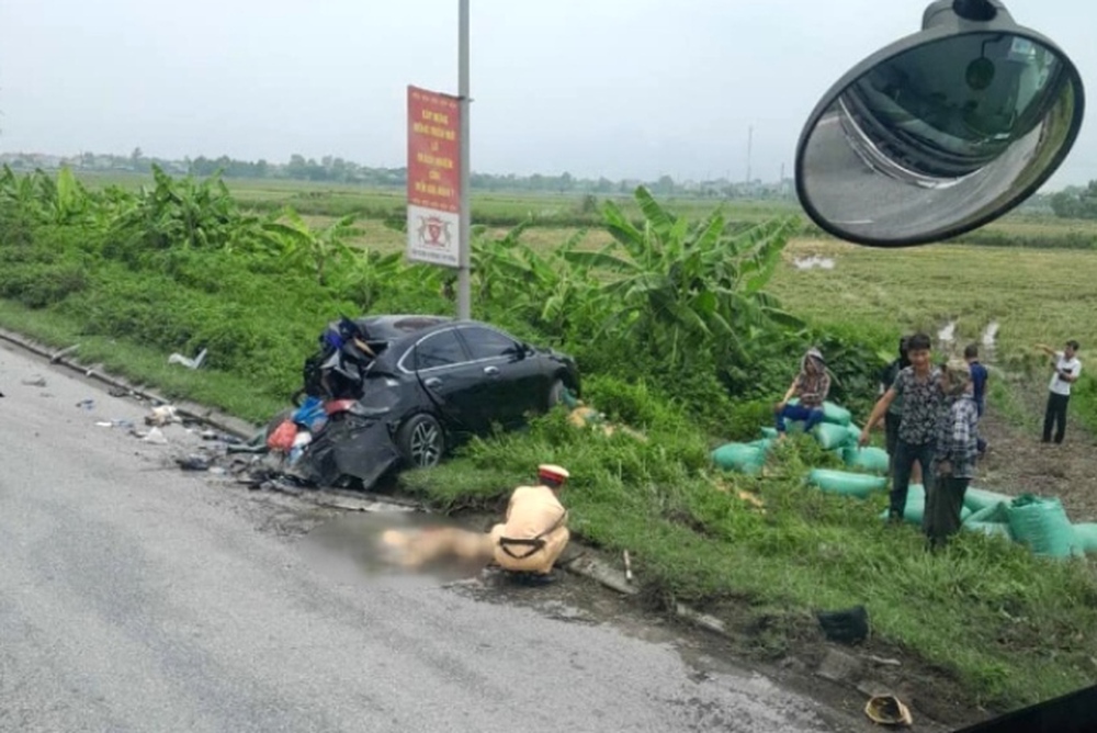 Công an Hà Nam thông tin vụ xe đầu kéo đâm tử vong thiếu tá CSGT - Ảnh 1.