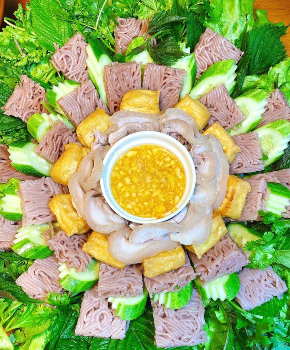 Lương 30 triệu nhưng chi tới 15 triệu mua đồ ăn, vợ chồng trẻ “quay xe” học cách quản lý tiền