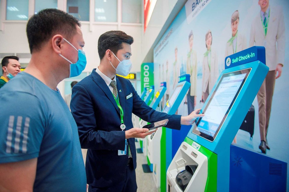 Từ nhiệm vị trí Phó TGĐ, một thành viên của HĐQT Sacombank được đề cử vào HĐQT Bamboo Airways - Ảnh 1.