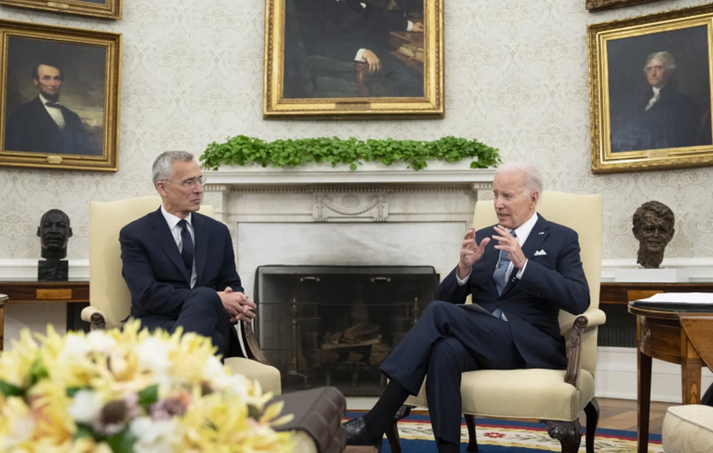 Tổng thống Mỹ Biden đưa ra tiêu chuẩn gia nhập NATO của Ukraine - Ảnh 1.
