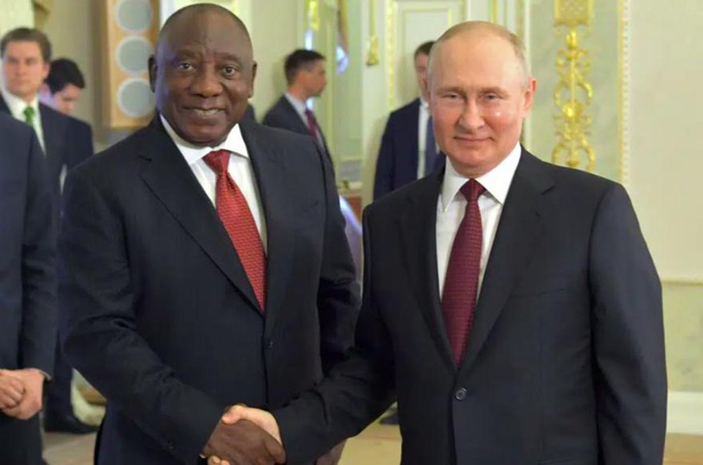 Hành trình đến Nga đầy gian nan của tổng thống Nam Phi - Ảnh 2.