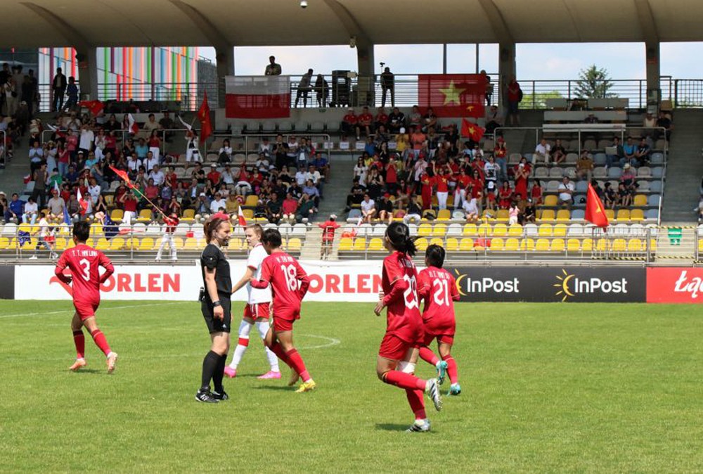Giao hữu: ĐT nữ Việt Nam vs ĐT U23 nữ Ba Lan: 1-2 - Ảnh 4.