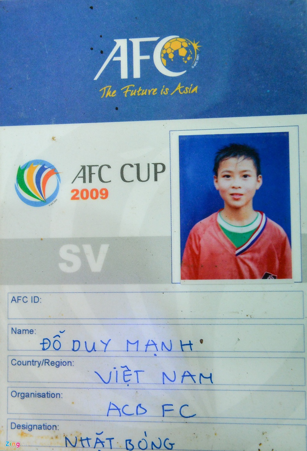 Loạt ảnh khi xưa ta bé của dàn cầu thủ Việt Nam, có người giờ đã con cái đề huề - Ảnh 11.