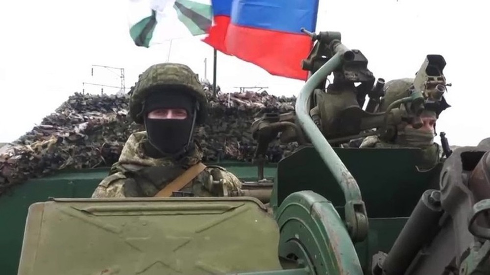 Nga bất ngờ tấn công ồ ạt quân đội Ukraine - Ảnh 1.