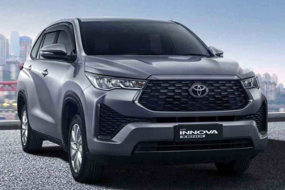 Toyota Innova thế hệ mới khởi điểm tương đương 700 triệu đồng tại Philippines - Ảnh 1.