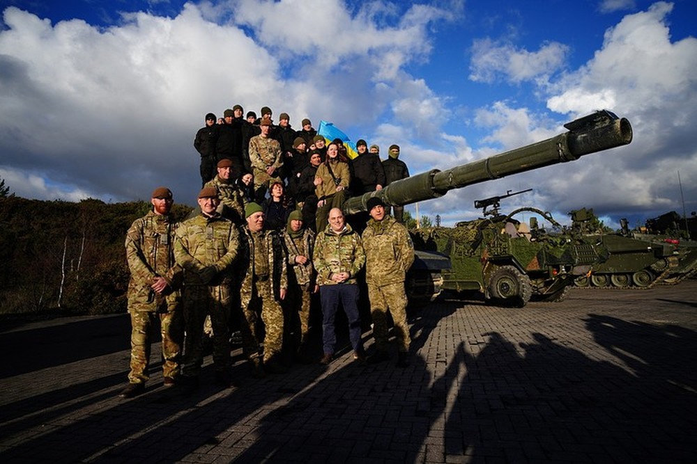 Ukraine đã sẵn sàng sử dụng xe tăng nguy hiểm nhất  - Ảnh 12.