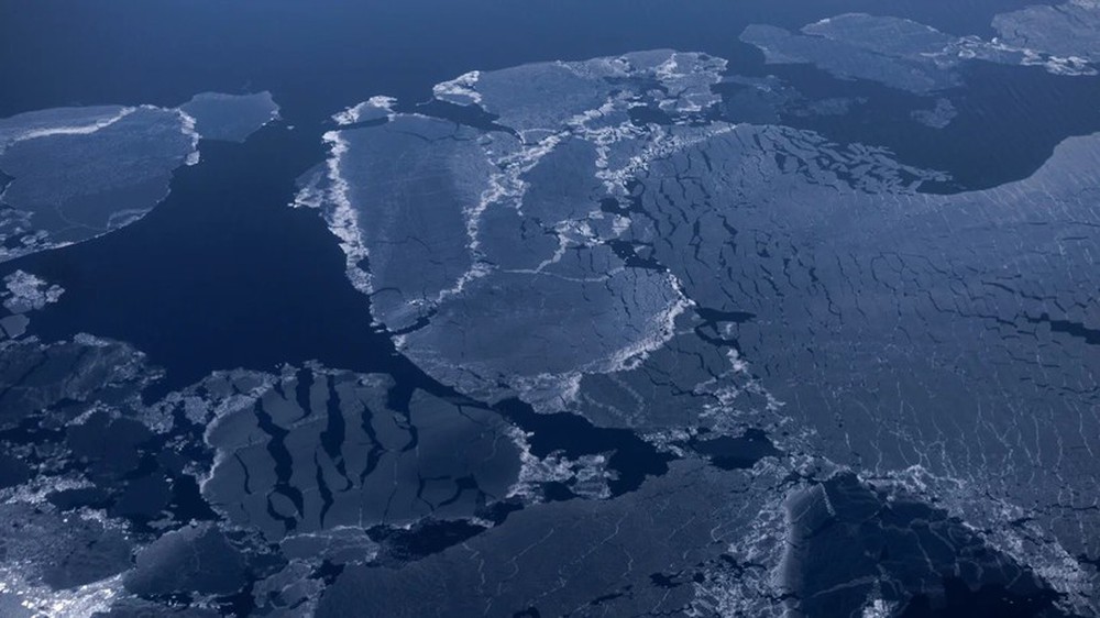 Băng tại Bắc Cực biến mất vào năm 2030? - Ảnh 1.
