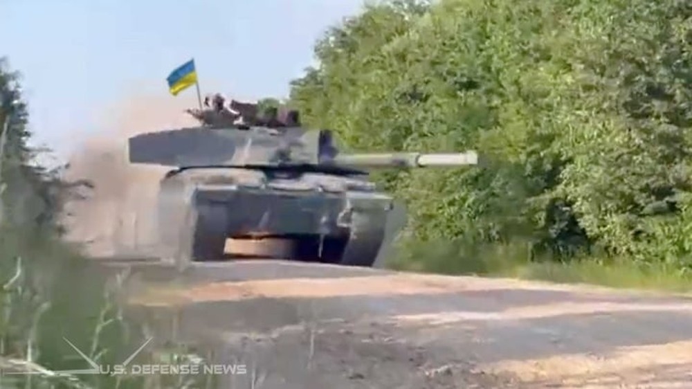 Xe tăng nguy hiểm nhất của Ukraine cuối cùng cũng xuất trận - Ảnh 1.