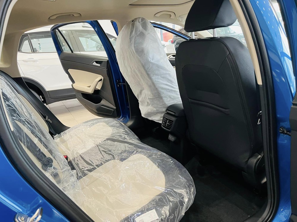 Volkswagen Virtus lần đầu giảm giá lăn bánh 200 triệu đồng, vẫn đắt hơn Vios, City và Accent