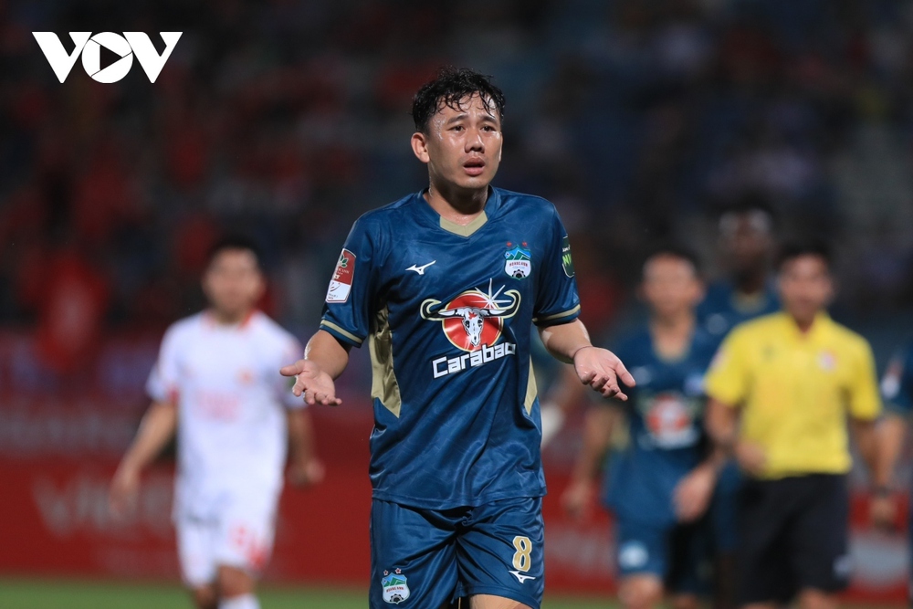 Cuộc đua top 8 V-League 2023: Nỗi thất vọng gọi tên ai? - Ảnh 1.