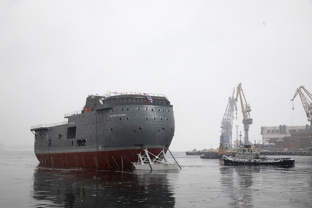 Mỹ bất ngờ với con tàu xấu xí nhất của Nga - Ảnh 1.