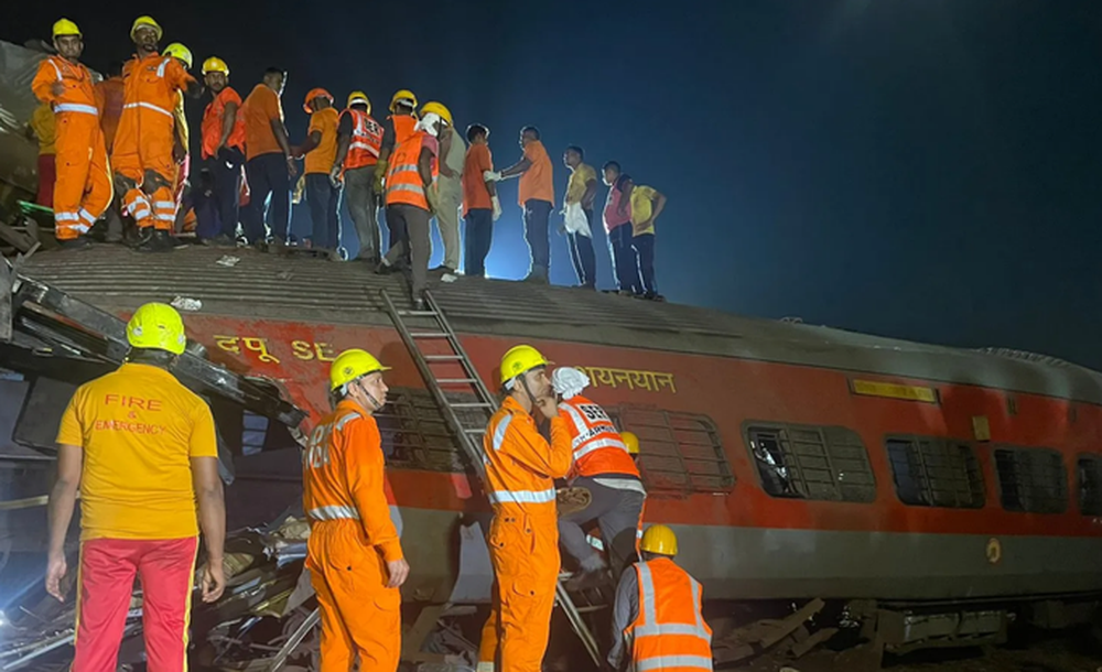 Tai nạn đường sắt kinh hoàng, gần 300 người chết ở Ấn Độ: Lời kể ám ảnh - Ảnh 6.