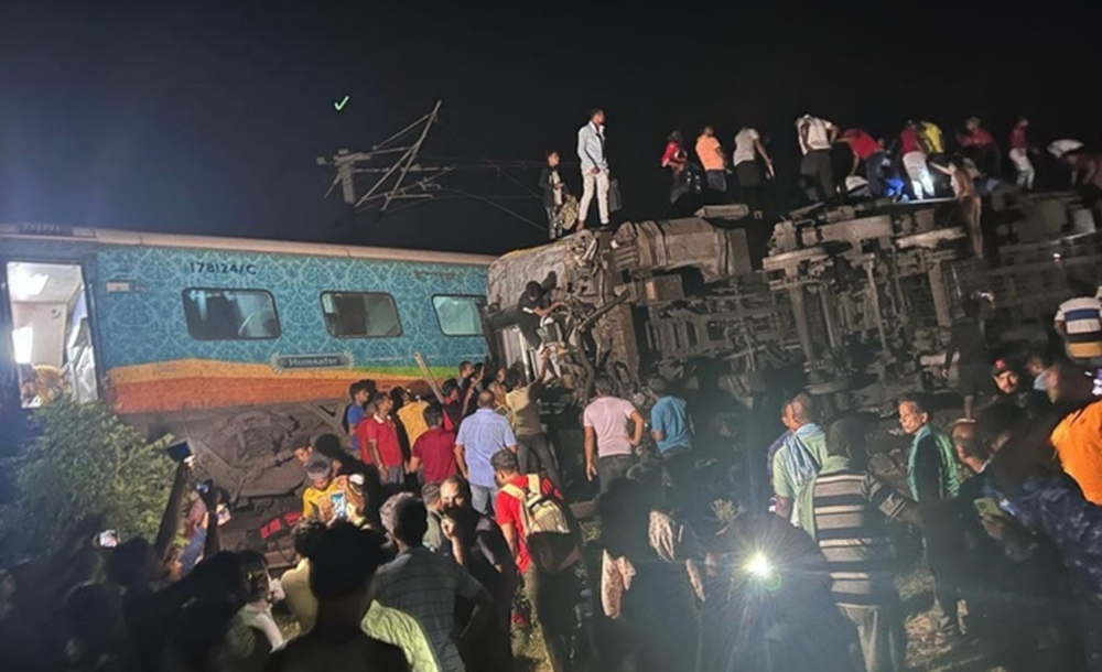 Tai nạn đường sắt kinh hoàng, gần 300 người chết ở Ấn Độ: Lời kể ám ảnh - Ảnh 4.