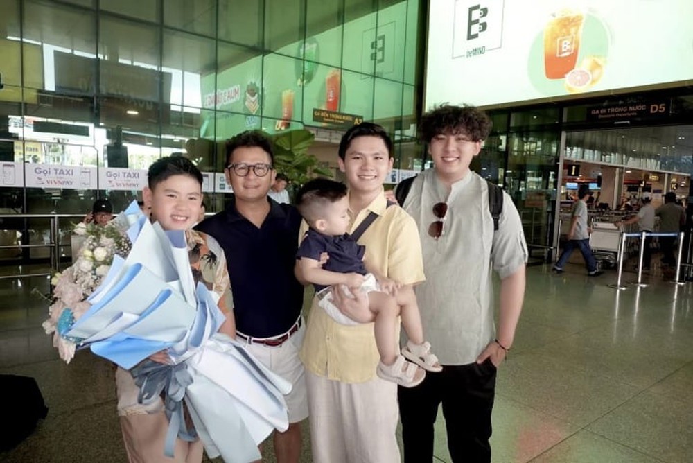 Trizzie Phương Trinh và ba con gặp gỡ gia đình mới của Bằng Kiều - Ảnh 4.