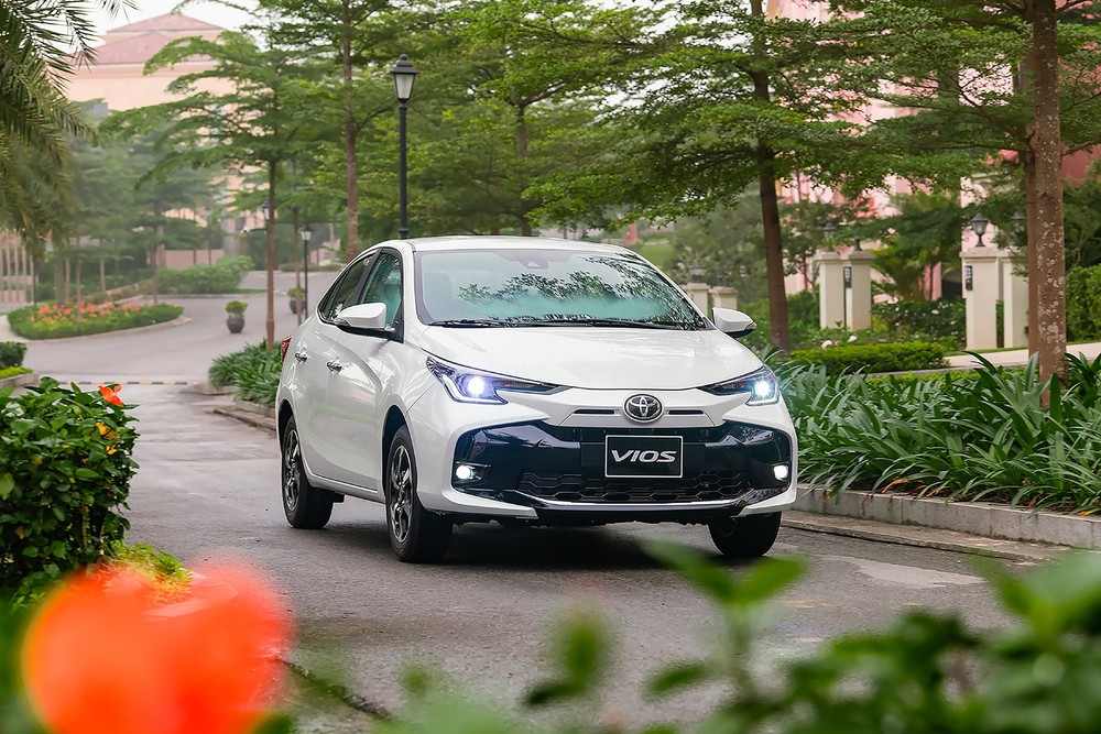 “Bình mới rượu cũ”, Toyota Vios 2023 vừa ra mắt lại tiếp tục giảm giá, quyết đua doanh số với Accent, Honda City - Ảnh 4.