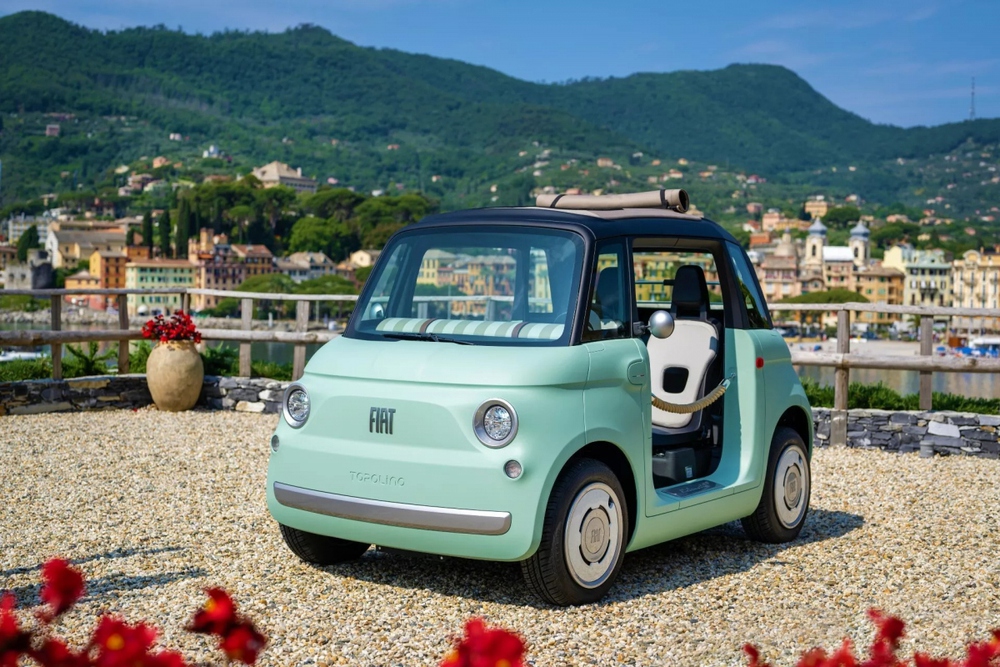 Fiat hé lộ ô tô điện cỡ nhỏ với thiết kế xinh xắn đậm chất hoạt hình - Ảnh 3.