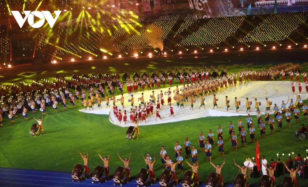 Ấn tượng lễ khai mạc ASEAN Para Games 12 - Ảnh 4.