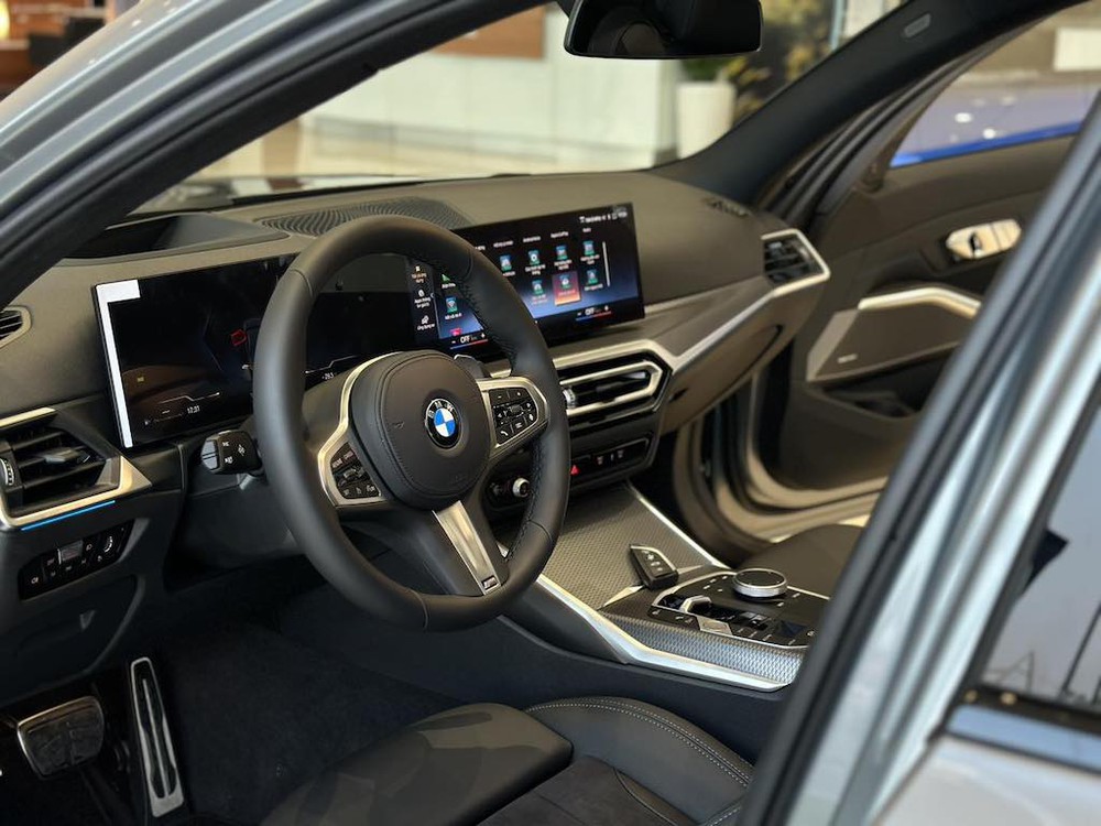 BMW lắp ráp giảm giá mạnh: 3-Series chưa đến 1,3 tỷ, X5 giảm gần 600 triệu - Ảnh 4.